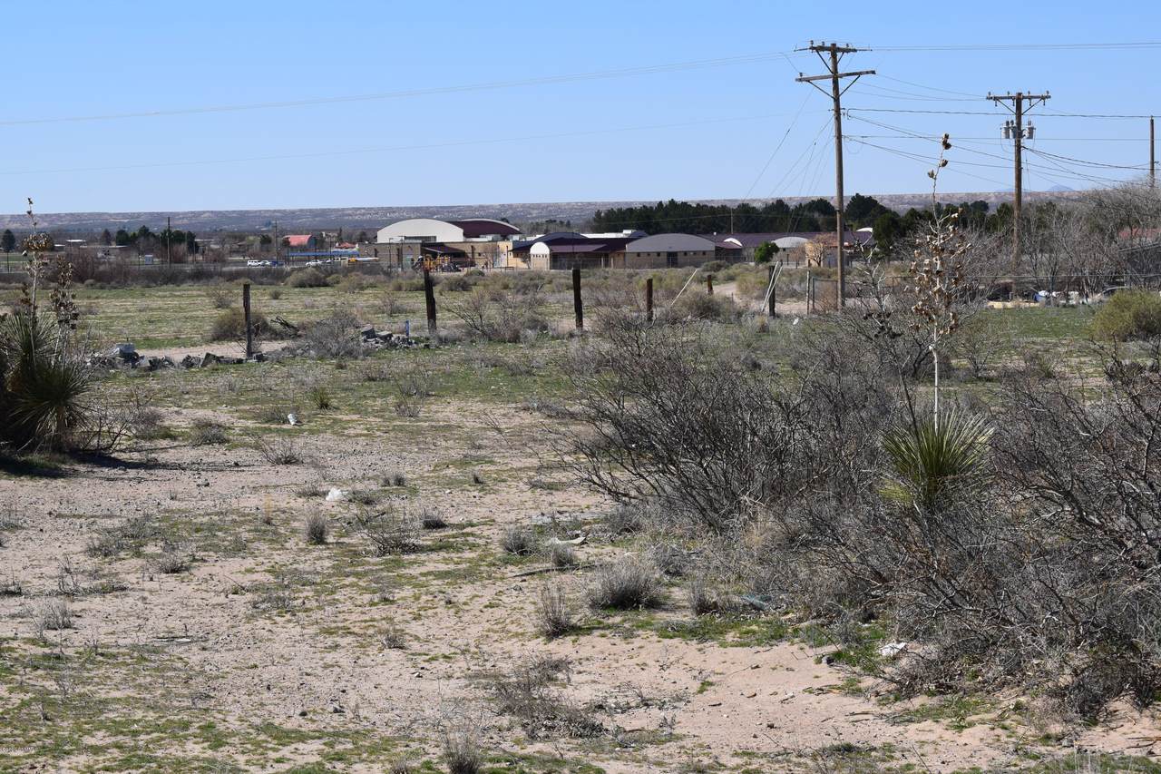 1501 Igou Road - Photo 1