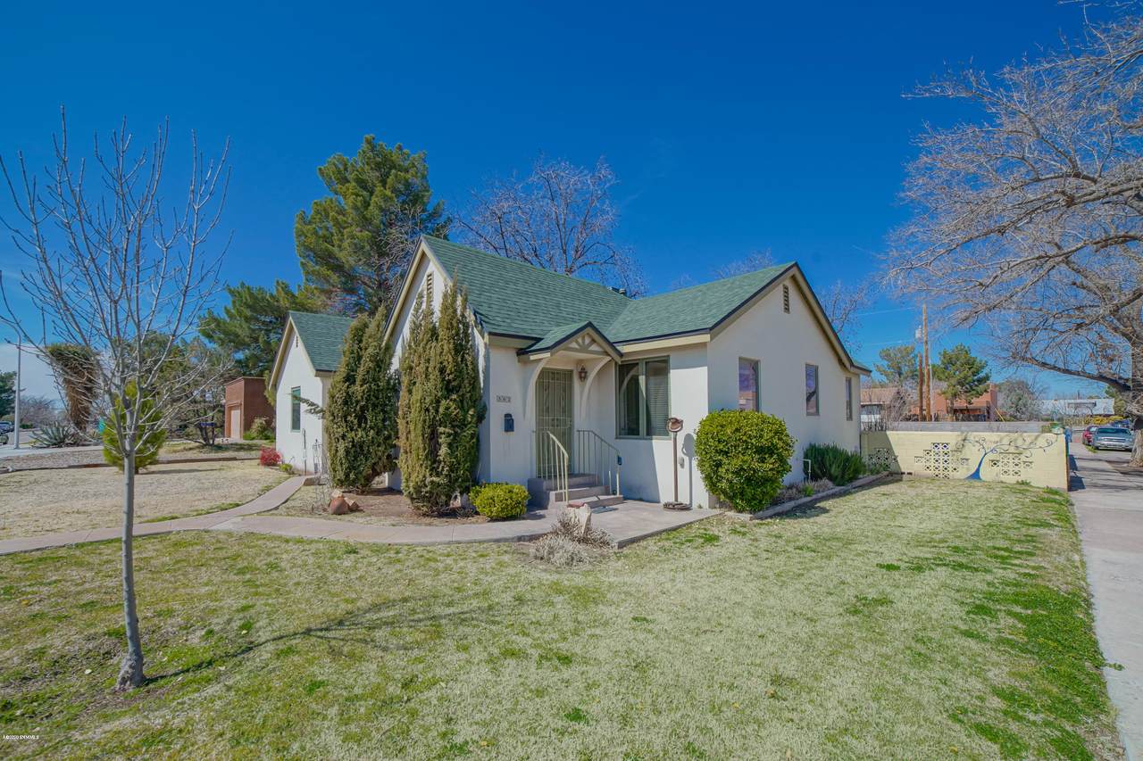 502 Hadley Avenue - Photo 1