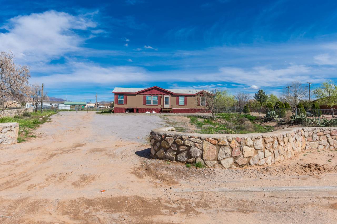 9075 Roswell Street - Photo 1