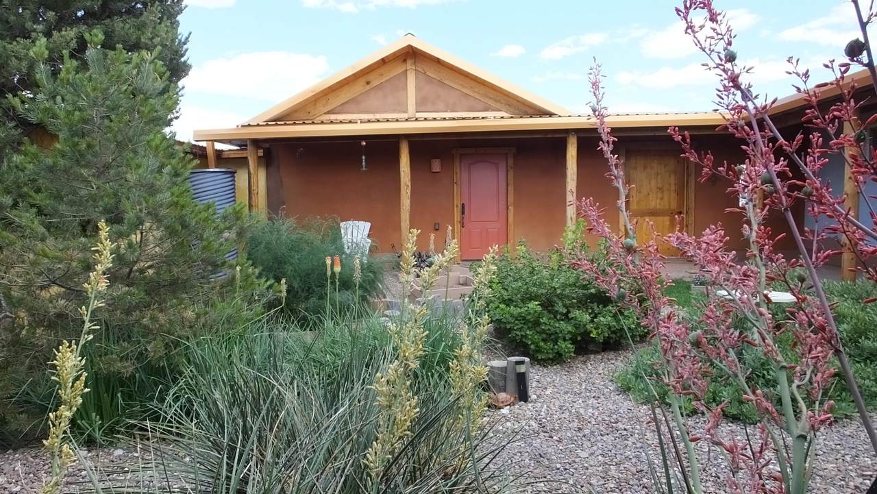 455 Cimarron Drive - Photo 1