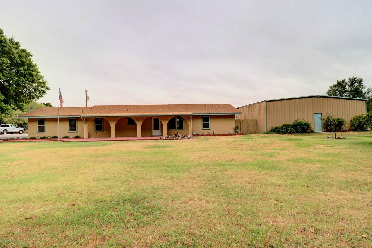 4300 Valley Drive - Photo 1