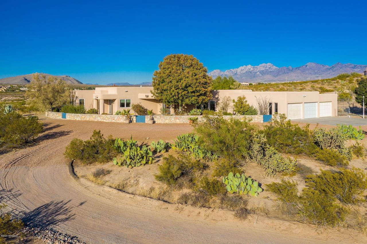 5495 Artist Road - Photo 1