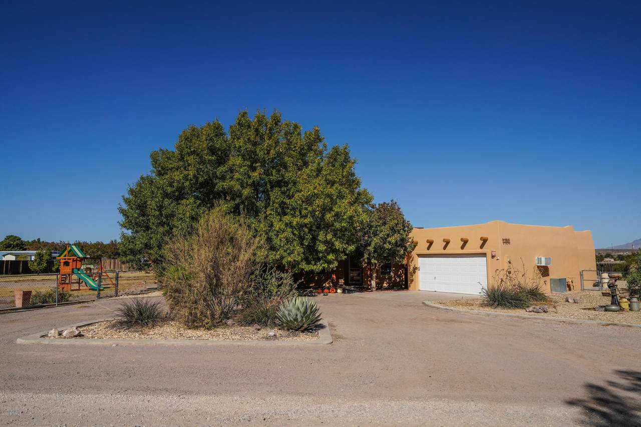 281 Stone Drive - Photo 1