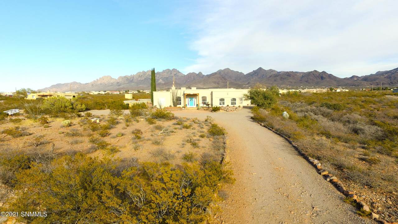 5037 Chippewa Trail - Photo 1