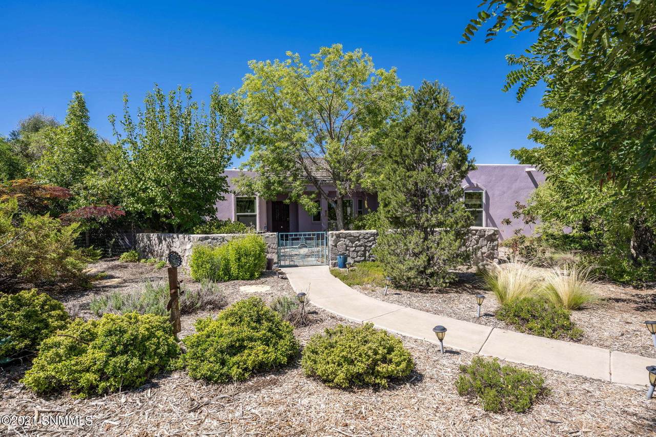 5272 Redman Road - Photo 1
