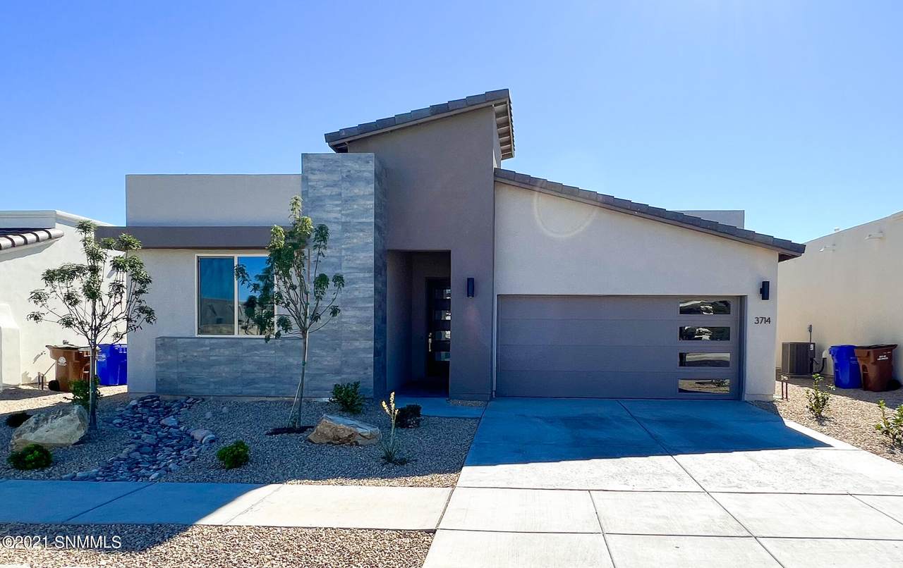 3714 Archangel Avenue - Photo 1