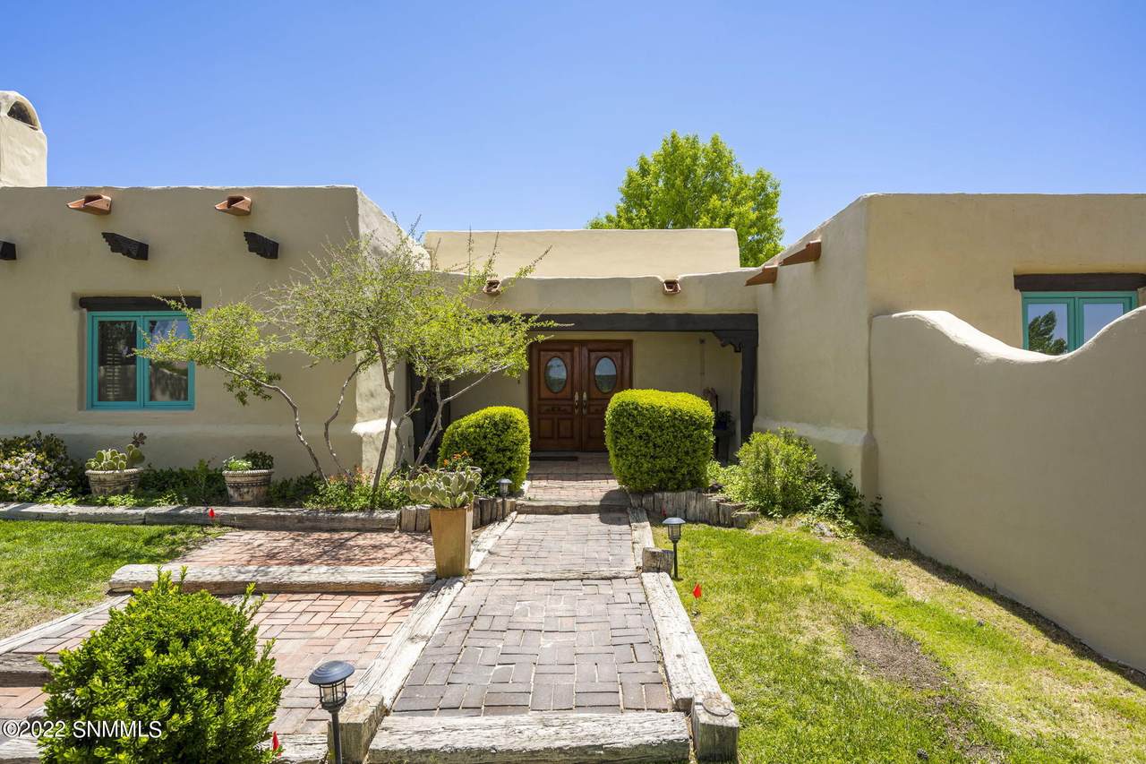5001 Northwind Road - Photo 1