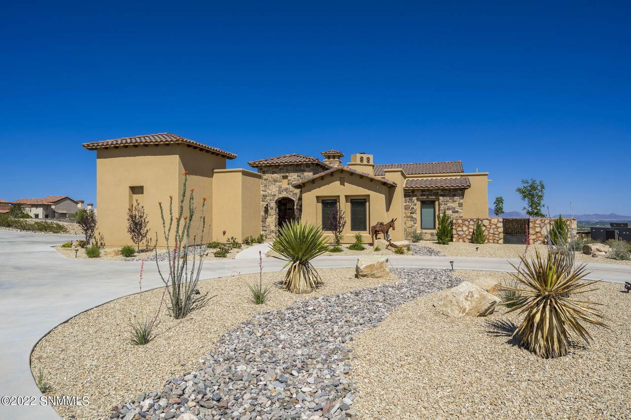 1610 Stone Ridge Court - Photo 1