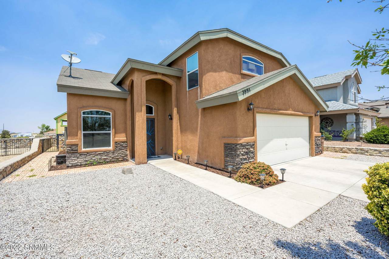 3991 Monte Sombra Avenue - Photo 1