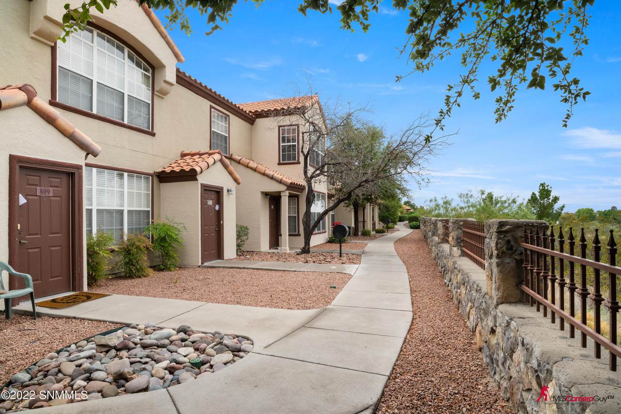 3901 Sonoma Springs Avenue - Photo 1