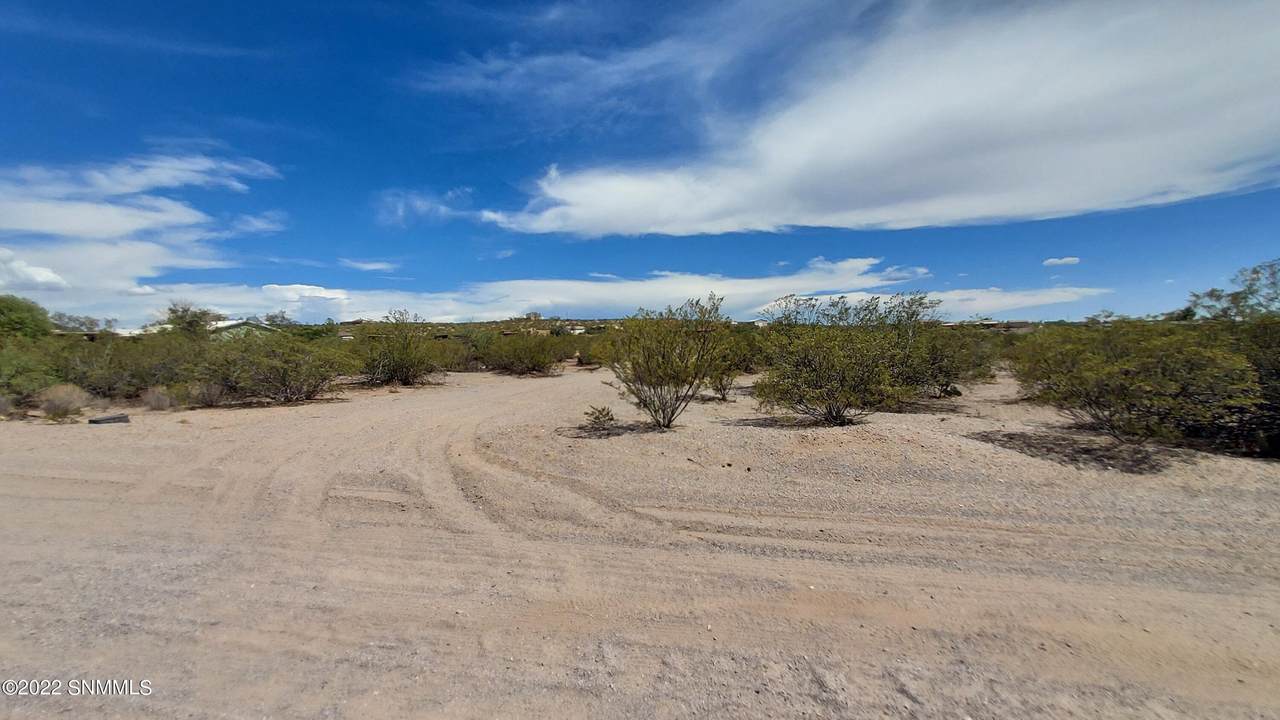 1802 Guamis Road - Photo 1
