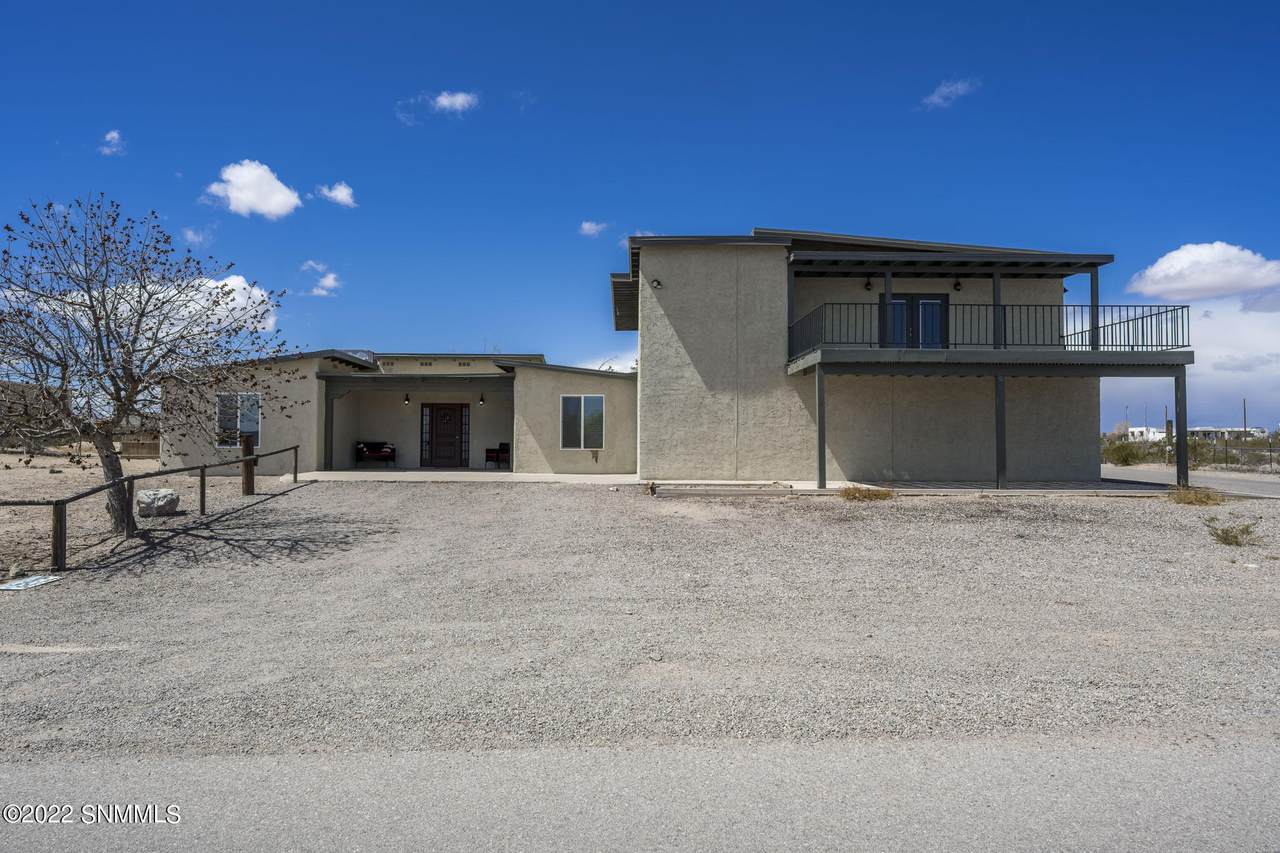 504 Skyline Drive - Photo 1
