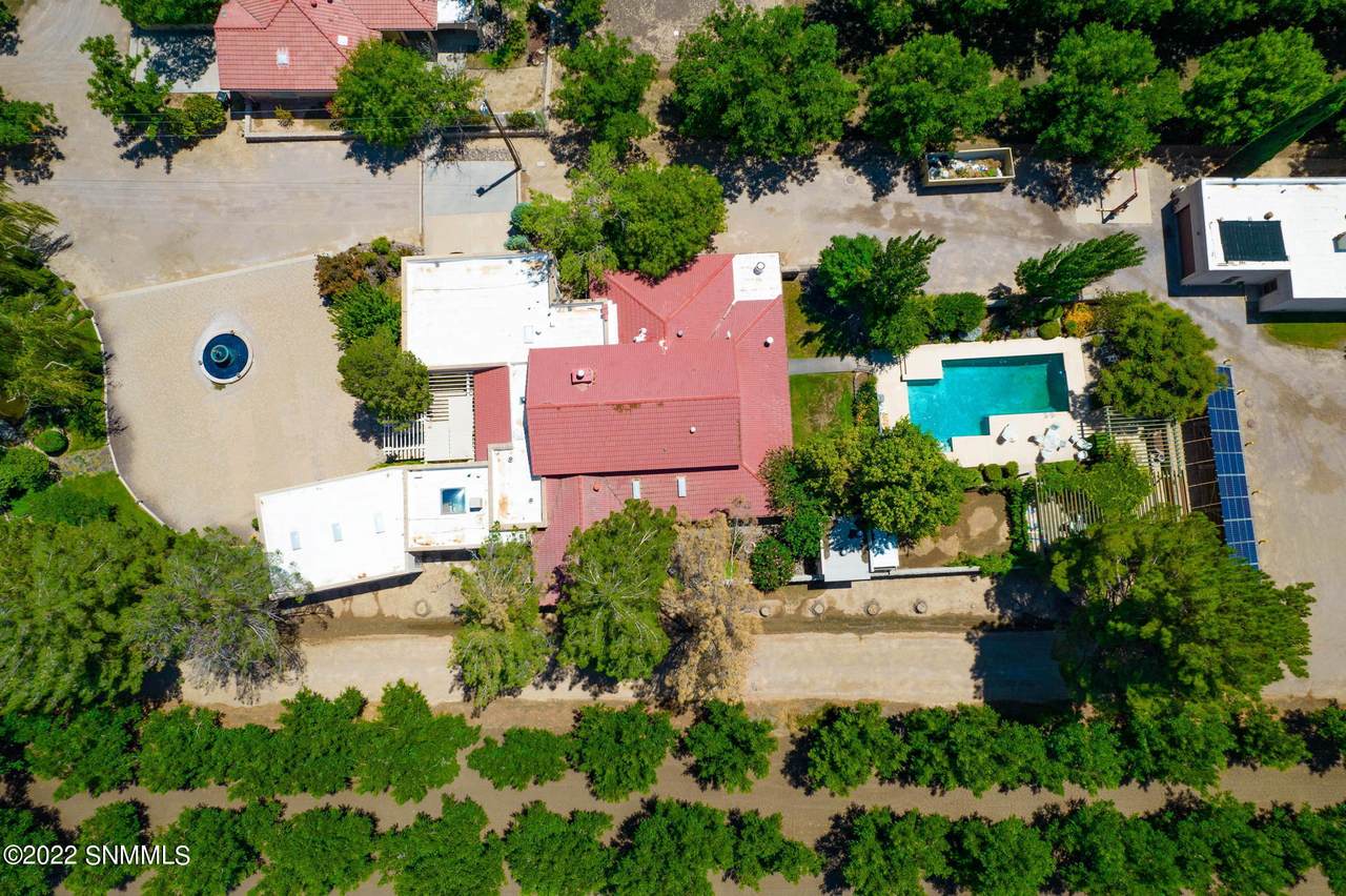 2715 Westwind Road - Photo 1