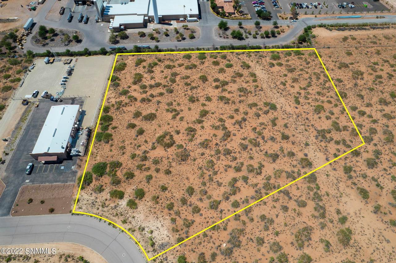 8881 Trigg Loop - Photo 1