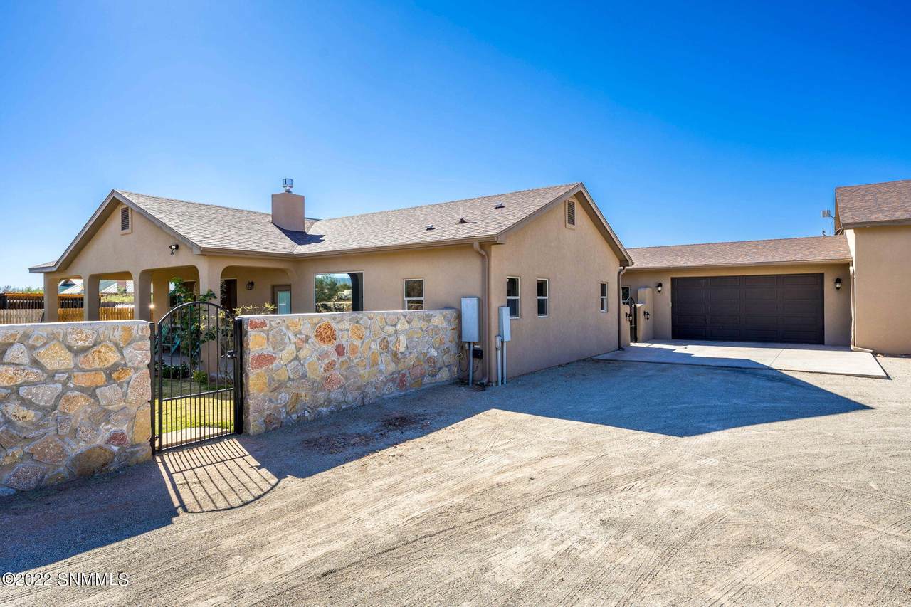 7336 Shannon Road - Photo 1