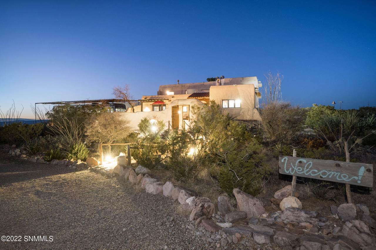 10525 Achenbach Canyon Road, Las Cruces, NM 88011 (MLS 2203567