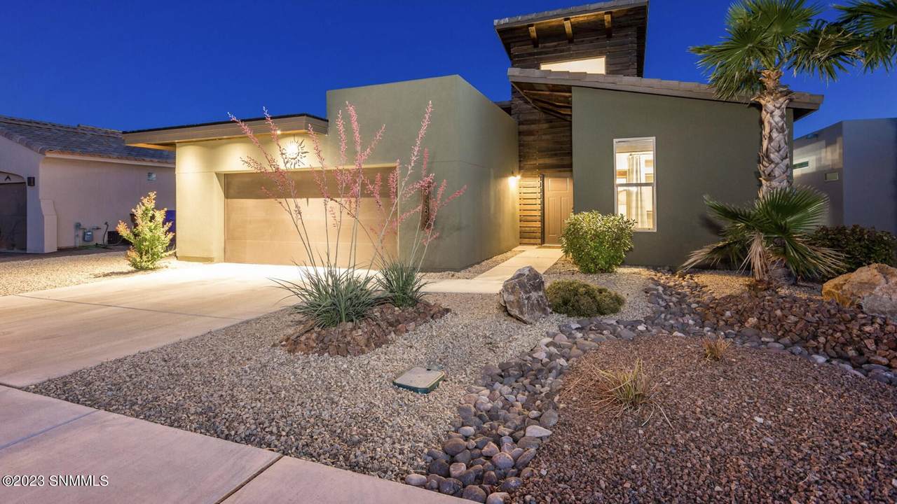 3686 Santa Marcella Avenue - Photo 1