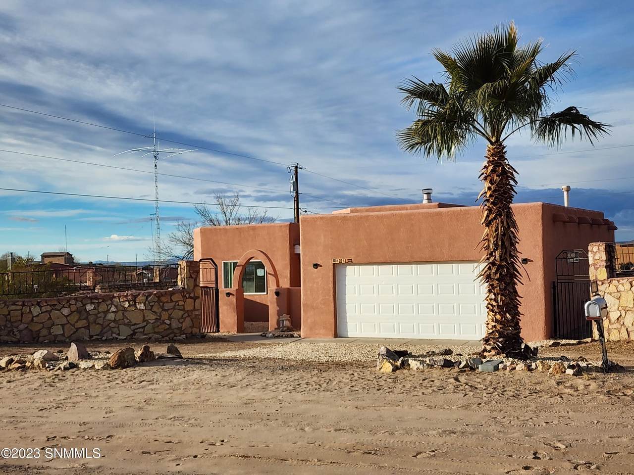 5065 Pueblo Trail - Photo 1