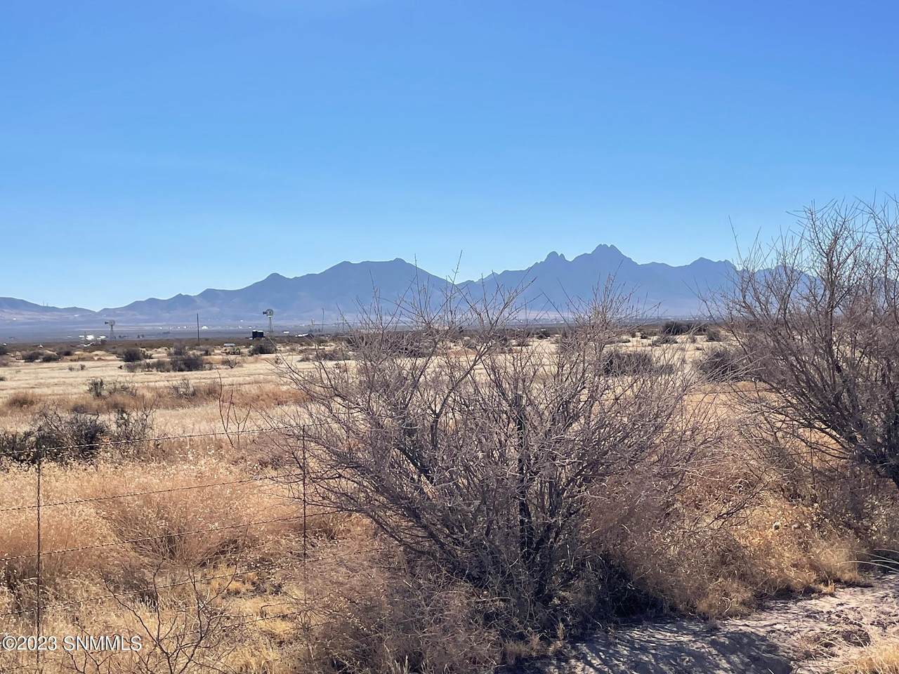 5495 Salina Road - Photo 1