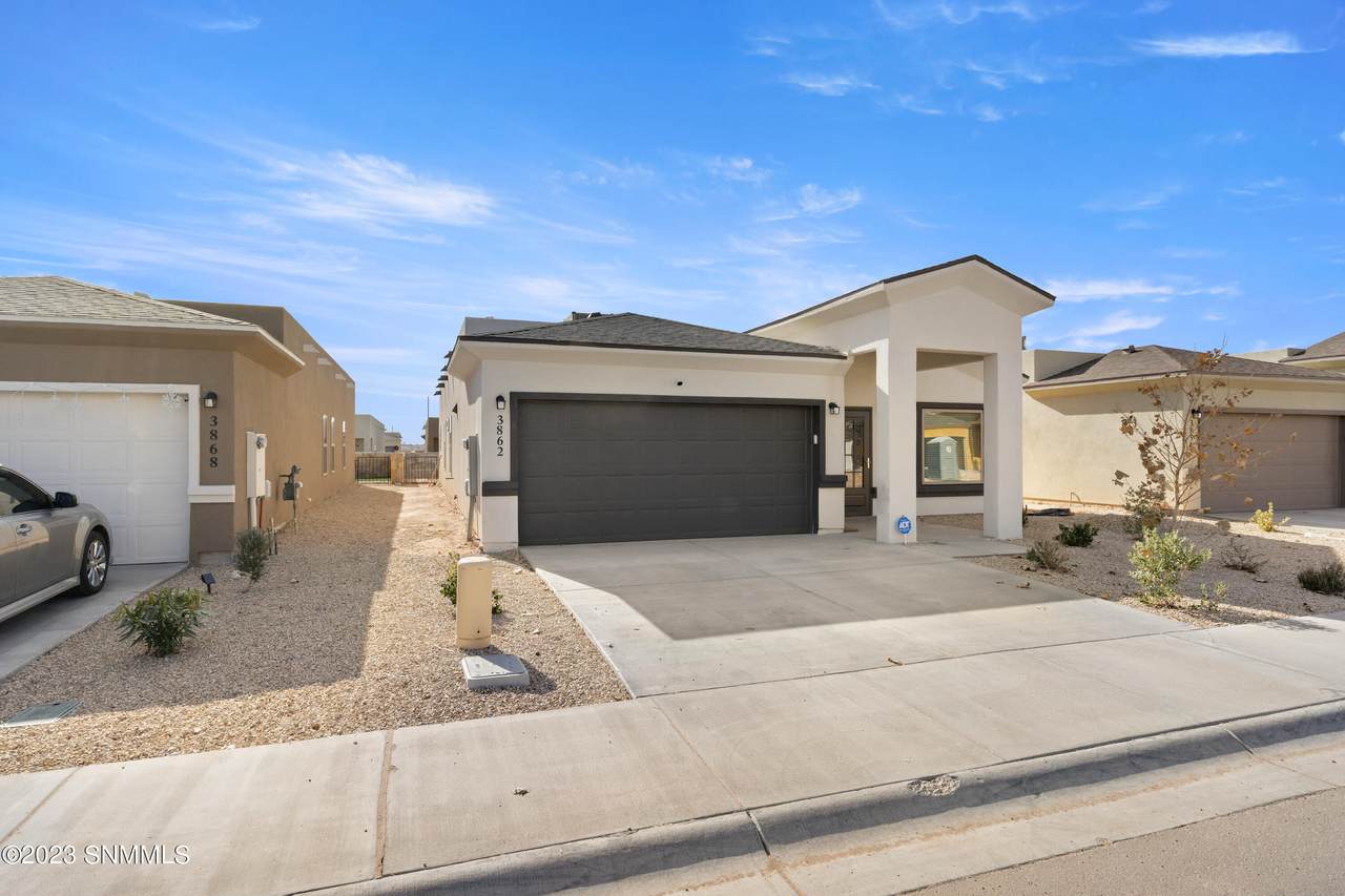 3862 Santa Sophia Road - Photo 1