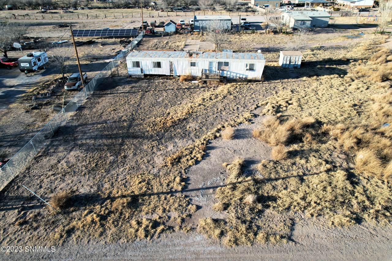 3800 Tierra Road - Photo 1
