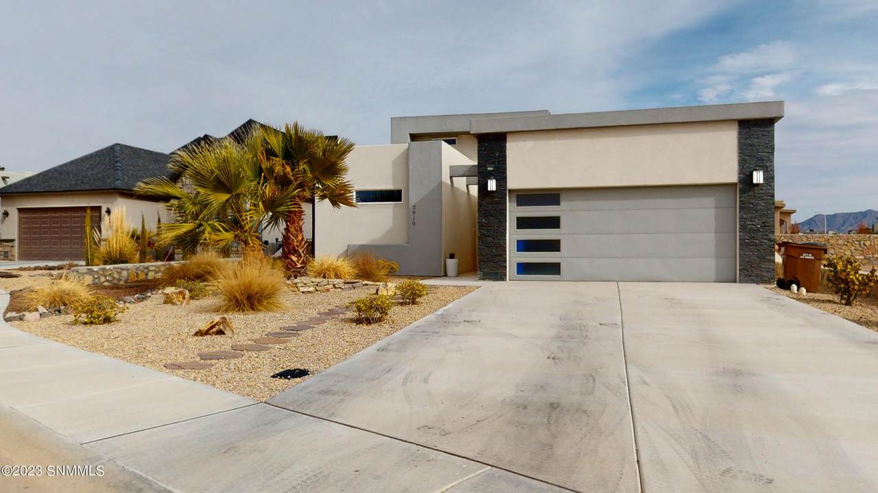 2910 Pacifico Court Court - Photo 1