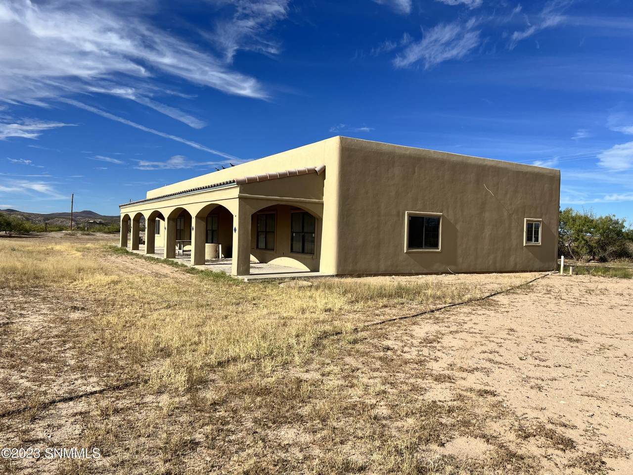 865 Tres Amigos Road, Radium Springs, NM 88054 (MLS 2303115) Better Homes and Gardens Real