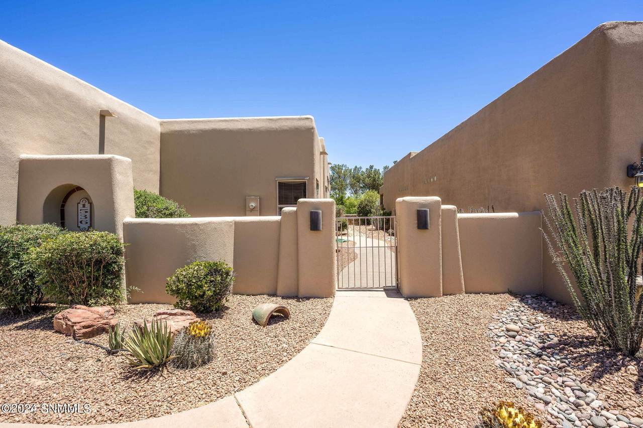 https://bt-photos.global.ssl.fastly.net/lascruces/1280_boomver_1_2401719-2.jpg