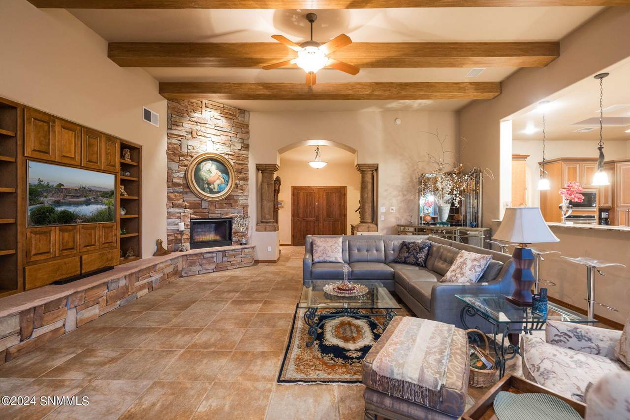 10002 San Savino Court Las Cruces NM 88007 (MLS #2401853) :: Better 10002 San Savino Court Las Cruces NM 88007 (MLS #2401853) :: Better