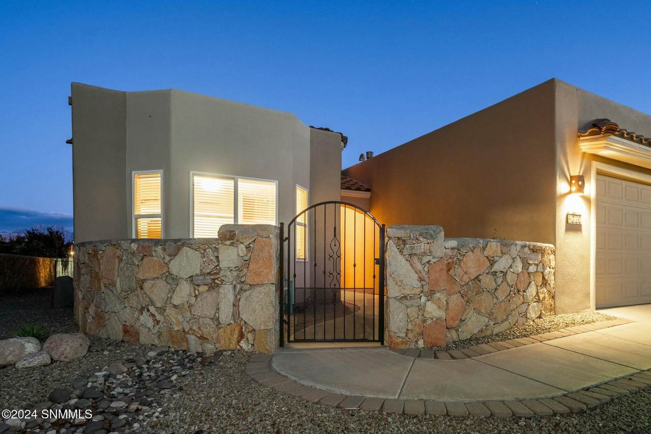 https://bt-photos.global.ssl.fastly.net/lascruces/1280_boomver_1_2403586-2.jpg
