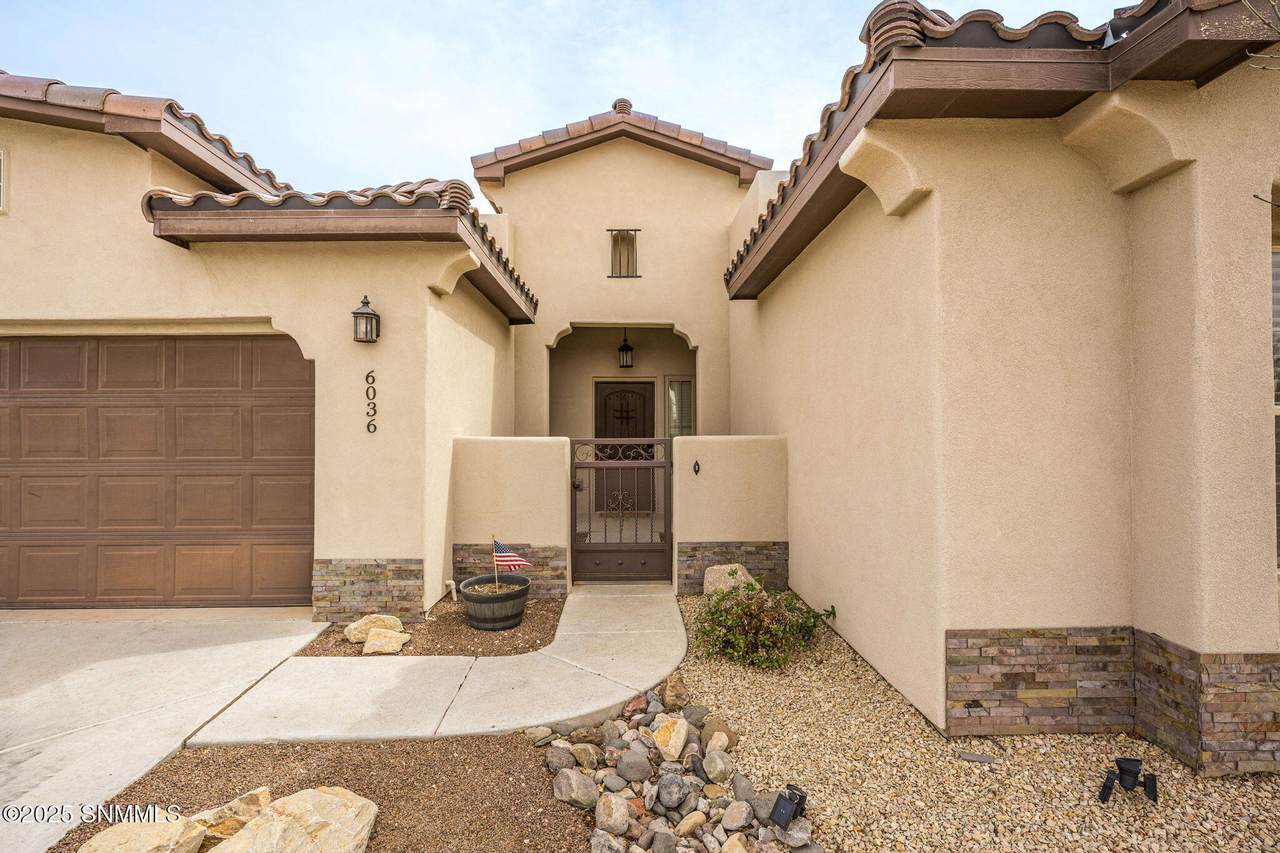https://bt-photos.global.ssl.fastly.net/lascruces/1280_boomver_1_2500641-2.jpg