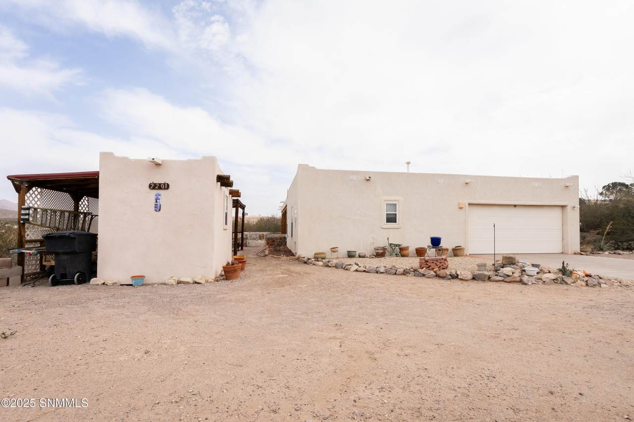 https://bt-photos.global.ssl.fastly.net/lascruces/1280_boomver_1_2500942-2.jpg