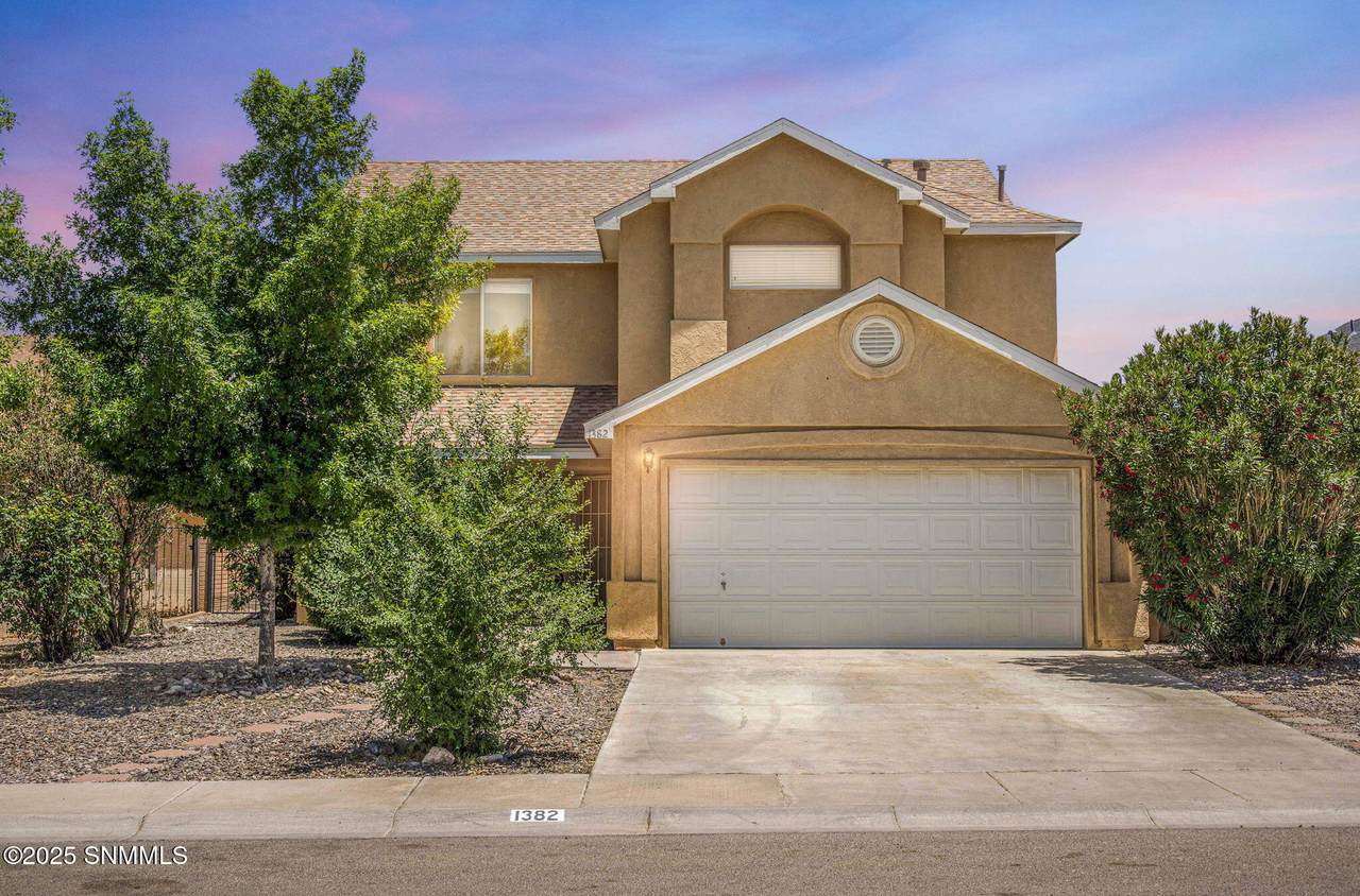 1382 Anasazi Court - Photo 1