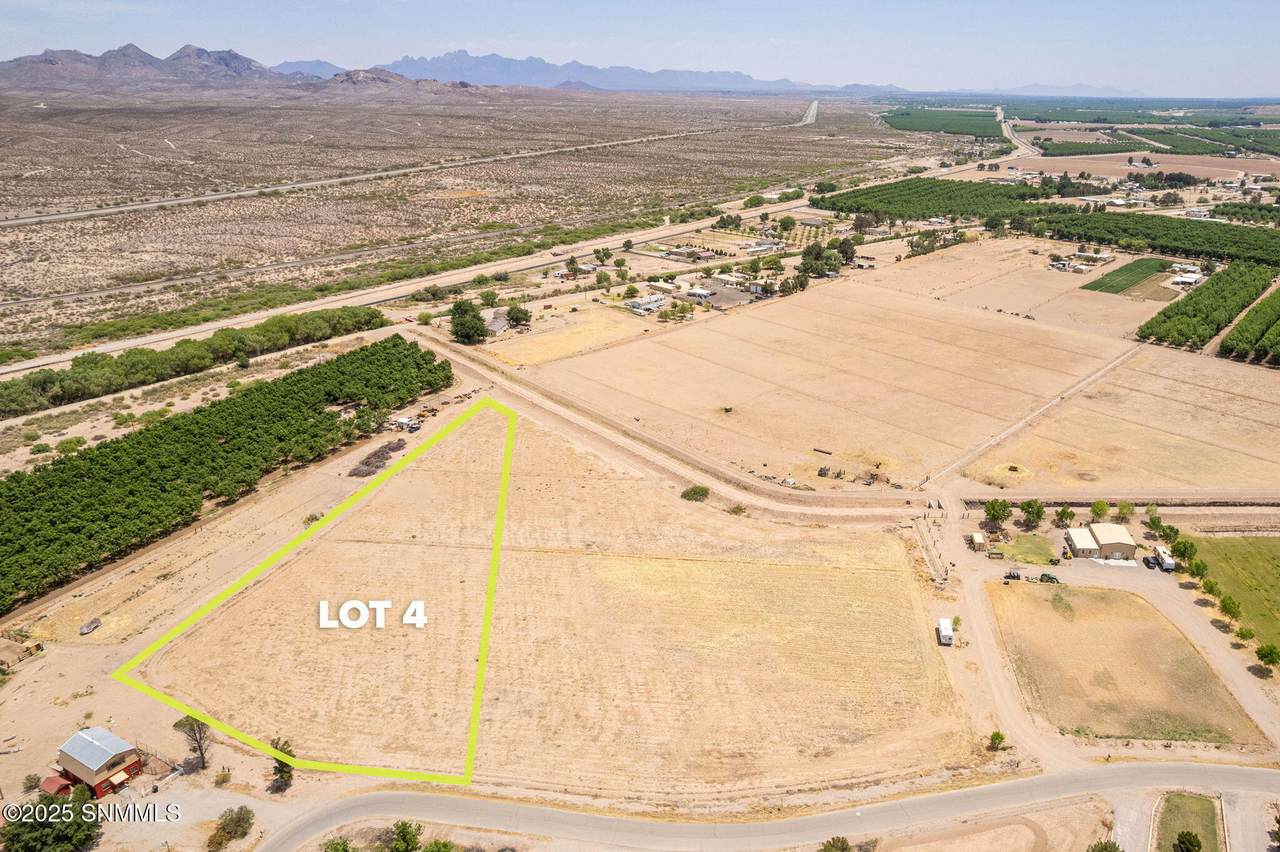 403 Fossil View Road - Photo 1