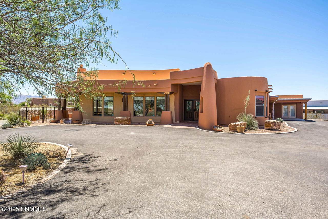 5260 Angel Fire Place - Photo 1