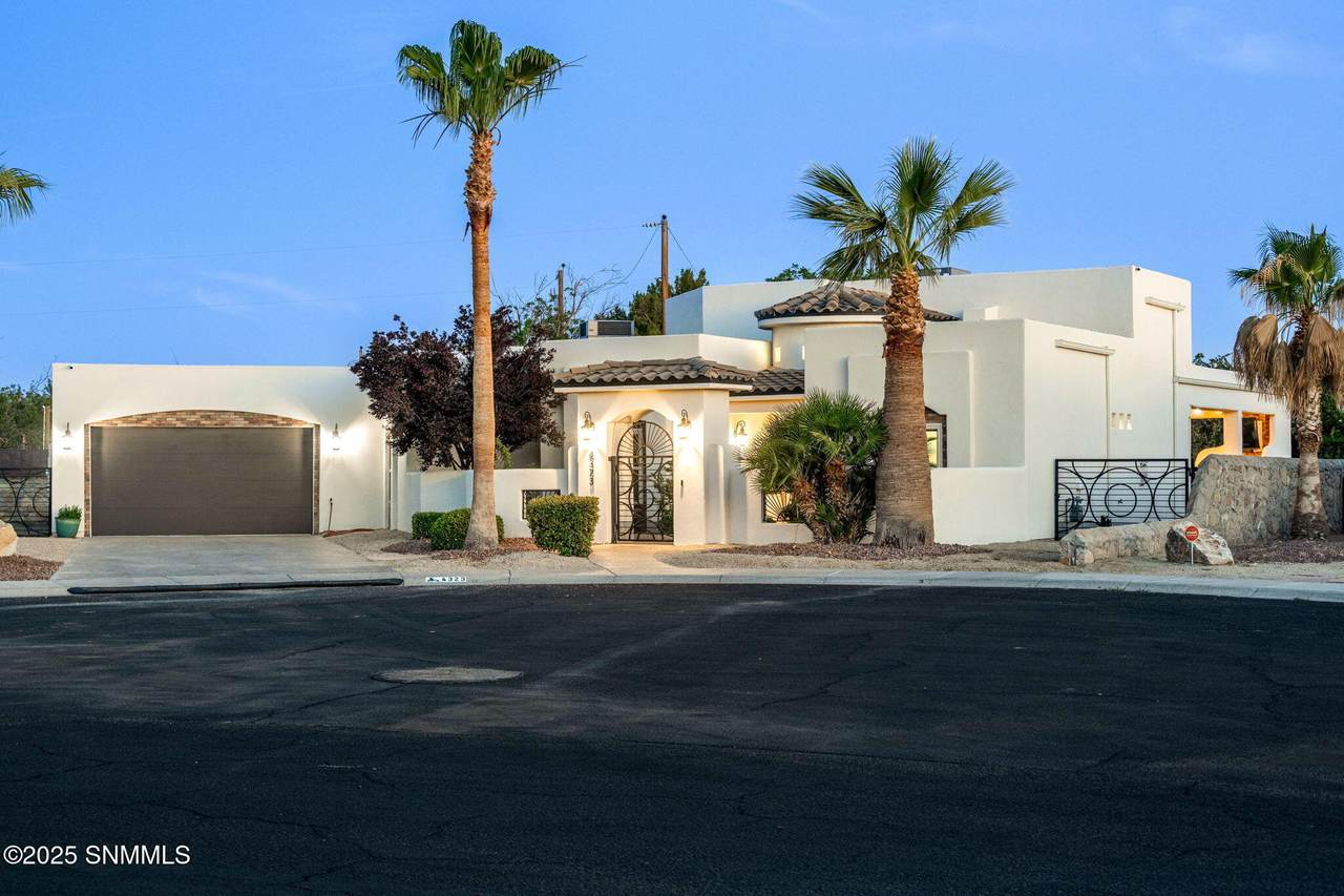 4323 Santa Lucia Arc - Photo 1