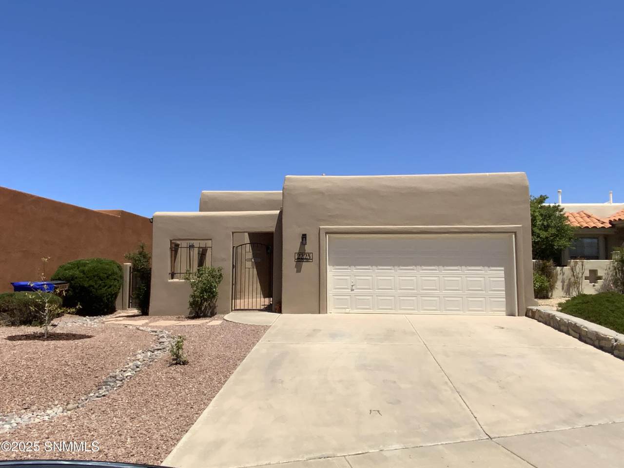 2225 Santa Ana - Photo 1