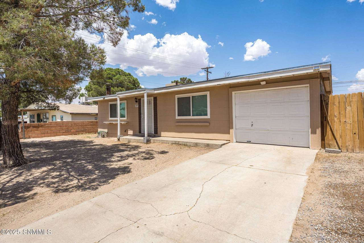 1609 Stull Drive - Photo 1