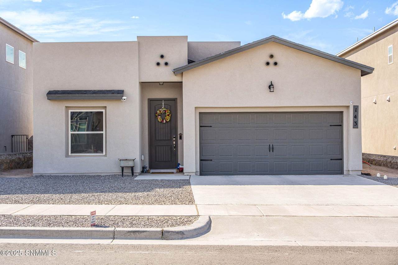 143 Ruth Trail - Photo 1