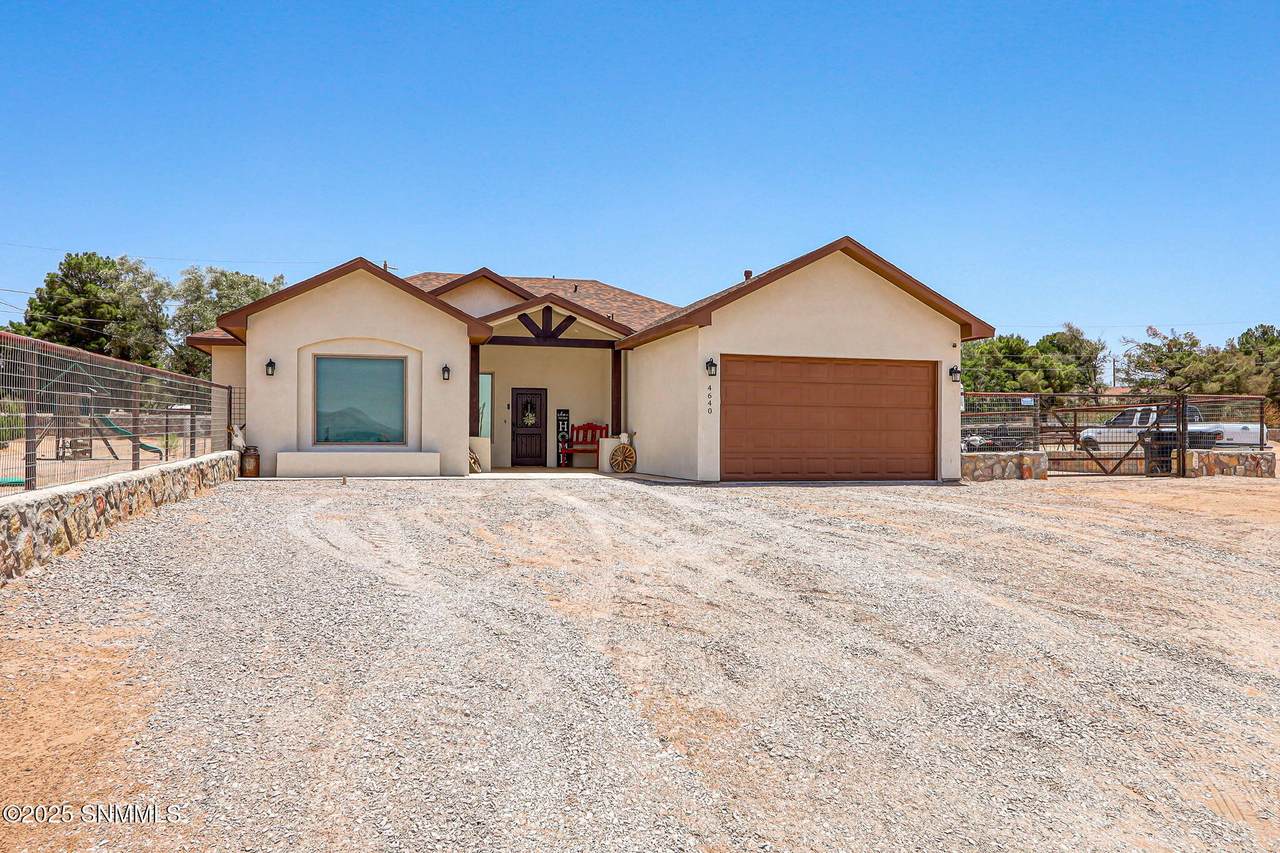 4640 El Nido Road - Photo 1