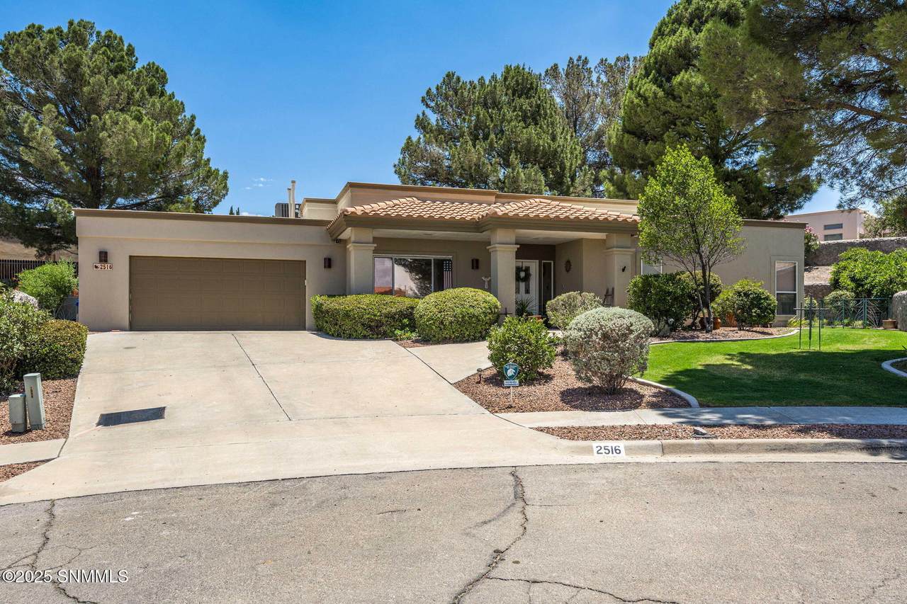 2516 Cheyenne Drive - Photo 1