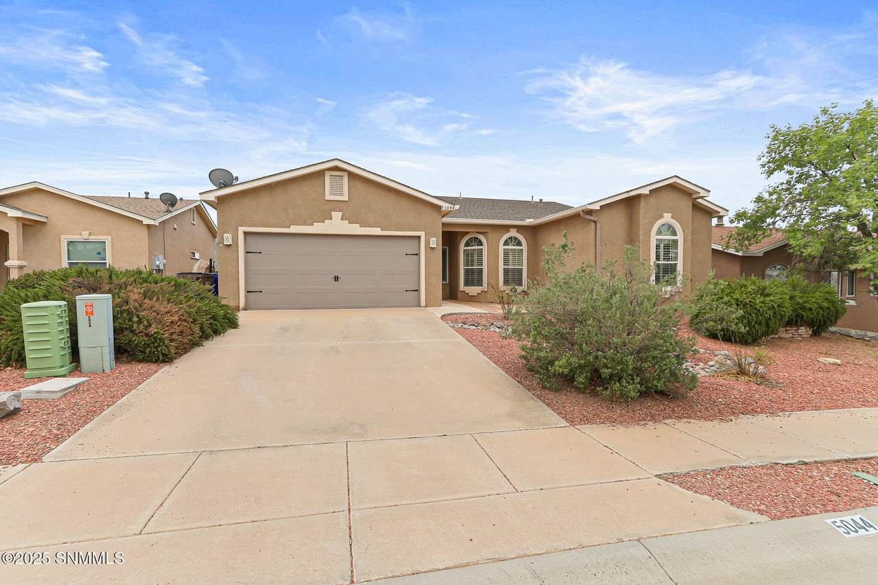 5044 Galina Dr - Photo 1