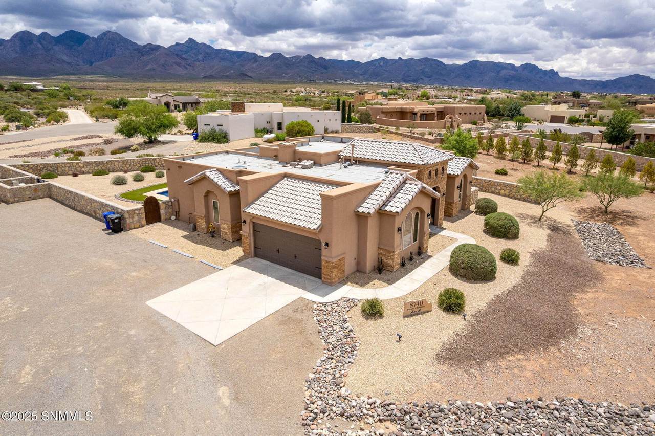 https://bt-photos.global.ssl.fastly.net/lascruces/1280_boomver_1_2502017-2.jpg