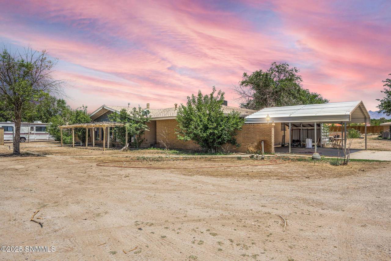 6801 Main Street - Photo 1