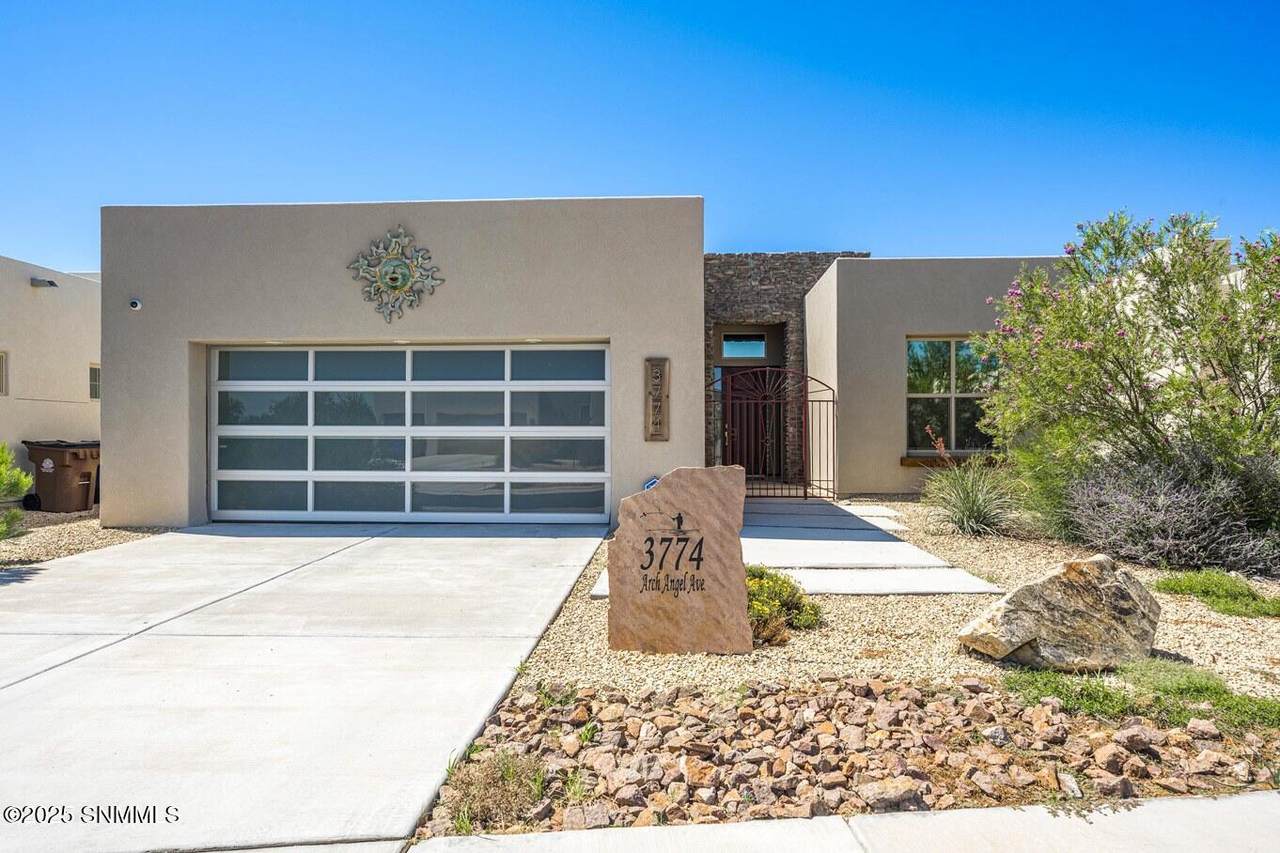 3774 Archangel Avenue - Photo 1