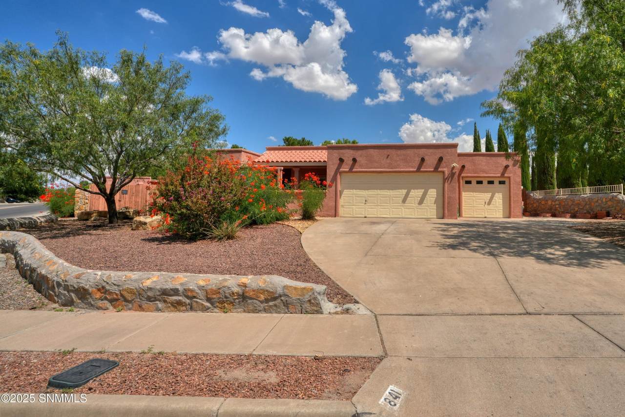 841 Jana Court - Photo 1