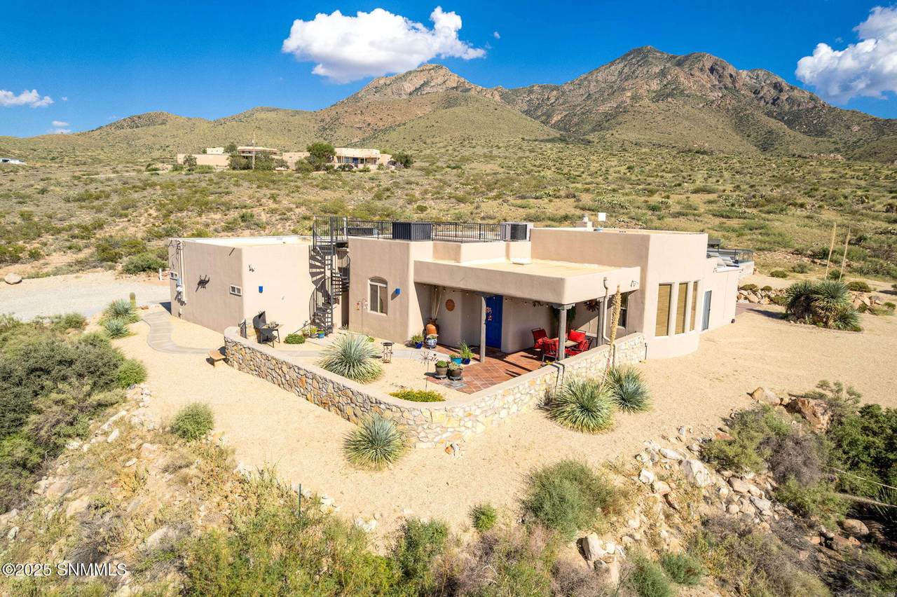 15514 Space Murals Lane - Photo 1