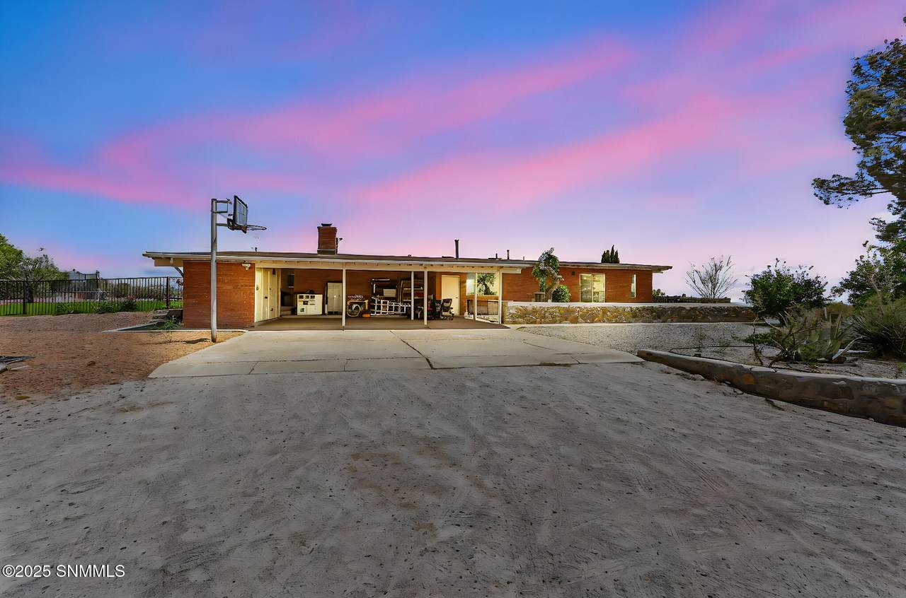 4040 Cholla Road - Photo 1