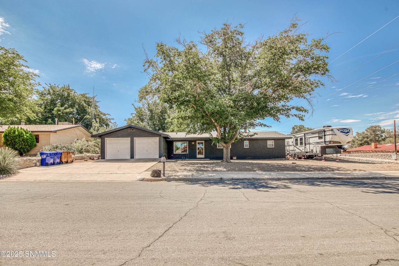 1002 Devendale Avenue - Photo 1