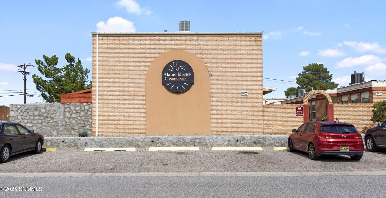 1401 Alamo Street - Photo 1